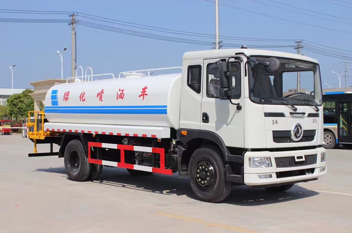 國五東風新款15噸灑水車
